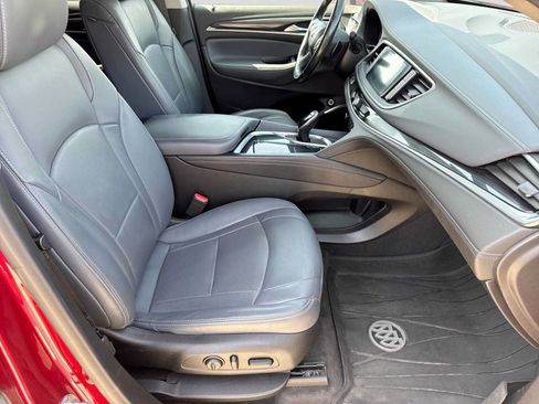 Used 2020 Buick Enclave Essence w/ LPO, Floor Liner Package FWD image 20