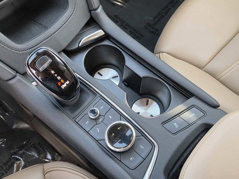 Used 2023 Cadillac XT6 Sport w/ Platinum Package image 24