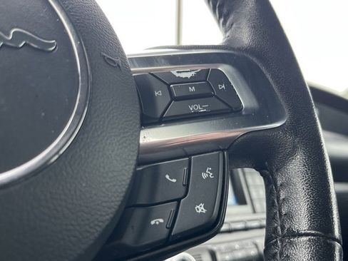 Used 2016 Ford Mustang Convertible image 37