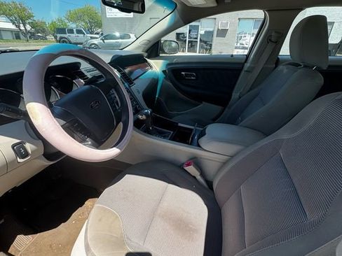 Used 2011 Ford Taurus SEL w/ 201A Rapid Spec Order Code image 9