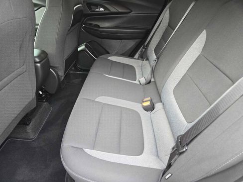 Used 2023 Chevrolet TrailBlazer LT image 28