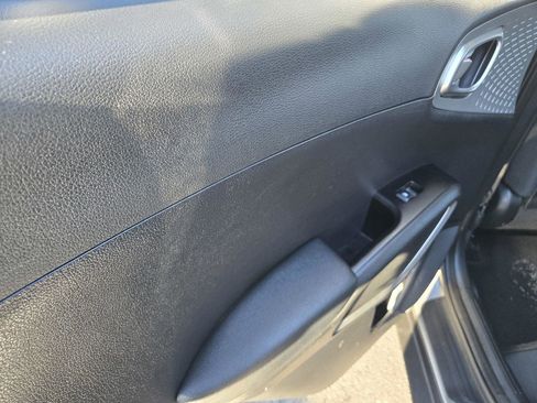 Used 2023 Kia Soul LX w/ LX Technology Package image 34