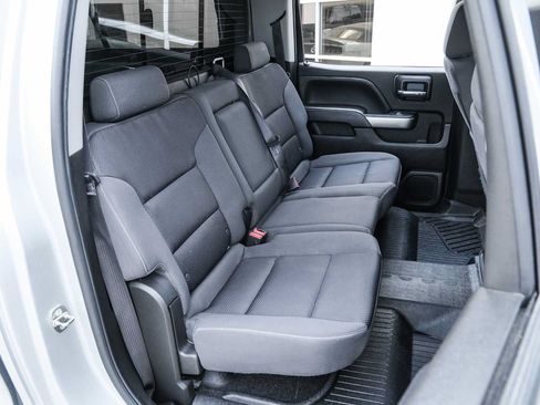 Used 2018 Chevrolet Silverado 1500 LT w/ Texas Edition AWD/4WD image 31