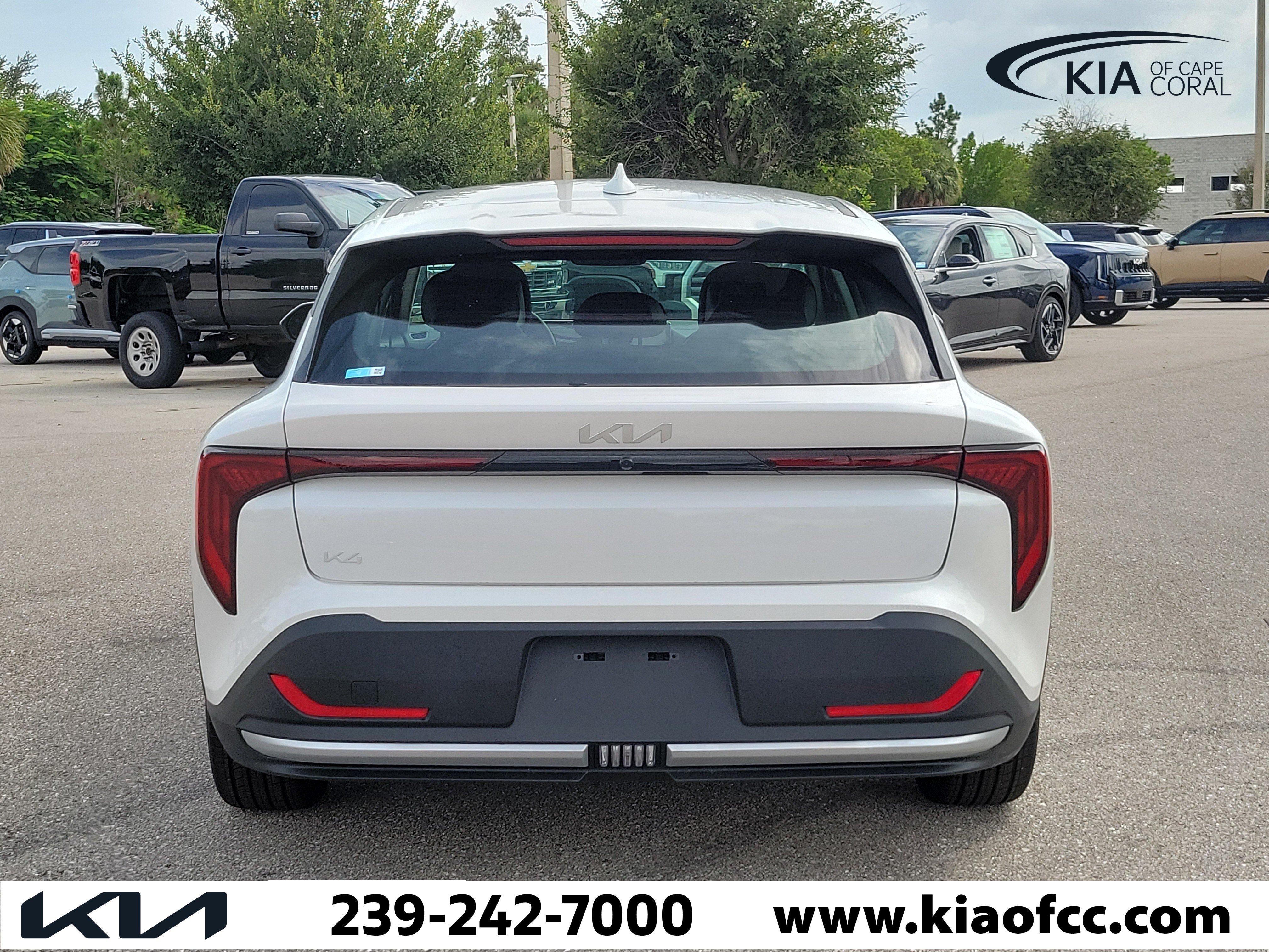 New 2026 Kia K4 EX FWD image 5