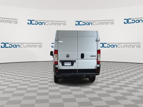 Used 2025 RAM ProMaster 3500 w/ Convenience Group FWD image 7