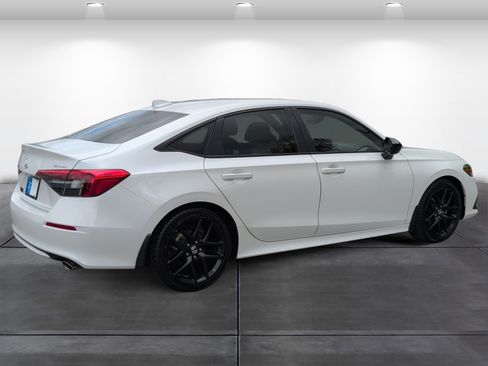 Certified 2023 Honda Civic Sport image 5