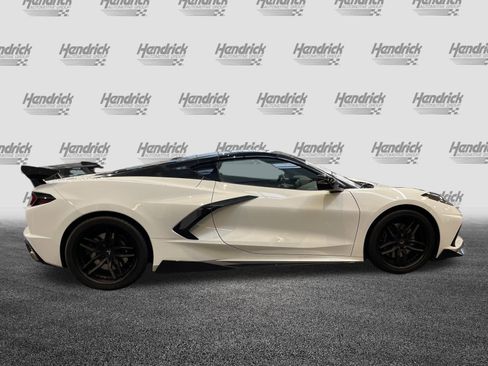Used 2022 Chevrolet Corvette Stingray Premium Cpe w/ Z51 Performance Package RWD image 11