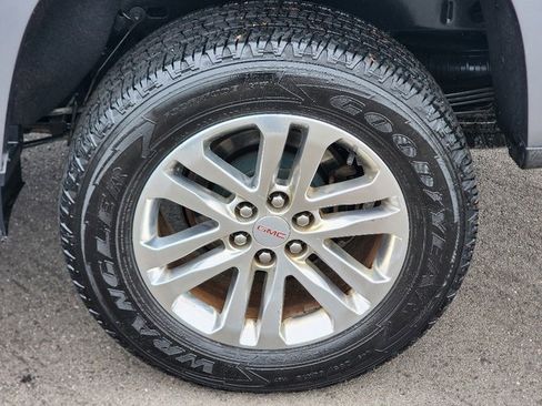 Used 2018 GMC Canyon SLT w/ Trailering Package image 15