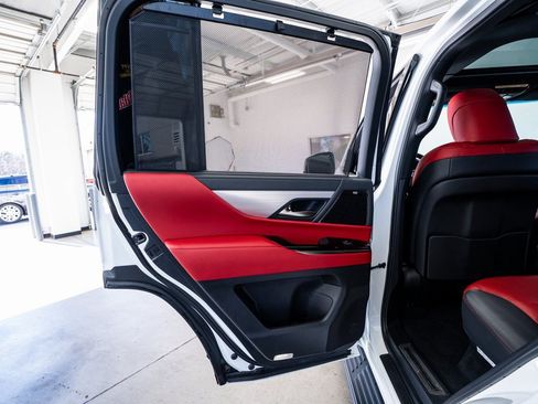 Used 2024 Lexus LX 600 F Sport image 53