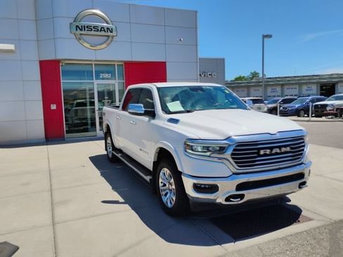 Used 2022 RAM 1500 Limited w/ Trailer Tow Group AWD/4WD image 3