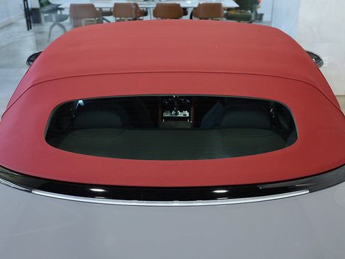 Used 2024 Bentley Continental GT V8 image 15