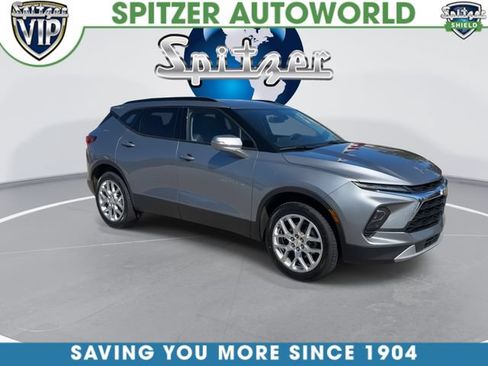 Certified 2024 Chevrolet Blazer LT w/ LPO, Floor Liner Package FWD image 2