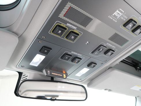 Used 2024 INEOS Grenadier Fieldmaster Edition image 44