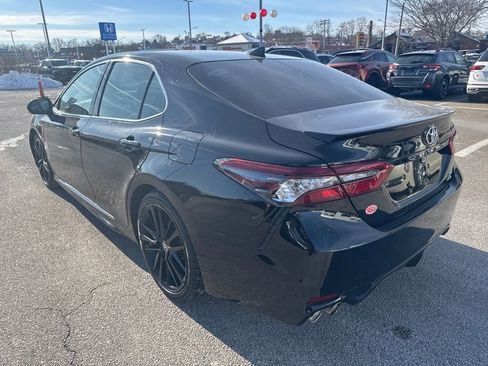 Used 2023 Toyota Camry XSE image 5