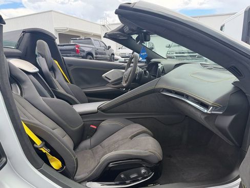 Certified 2020 Chevrolet Corvette Stingray Premium Conv w/ 3LT Preferred Equipment Group RWD image 11