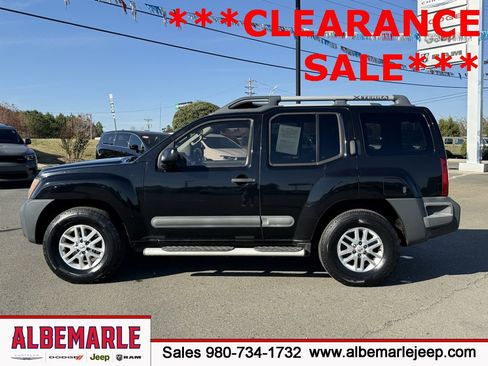 Used 2015 Nissan Xterra S image 7