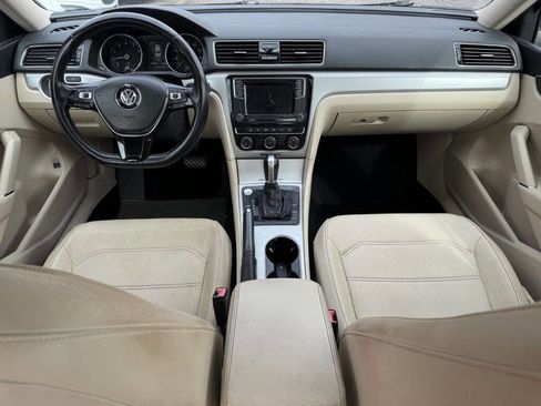 Used 2019 Volkswagen Passat 2.0T Wolfsburg image 7