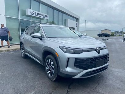 New 2025 Volkswagen Tiguan S