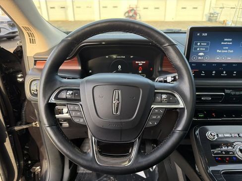 Certified 2023 Lincoln Nautilus Reserve w/ Equipment Group 202A image 21