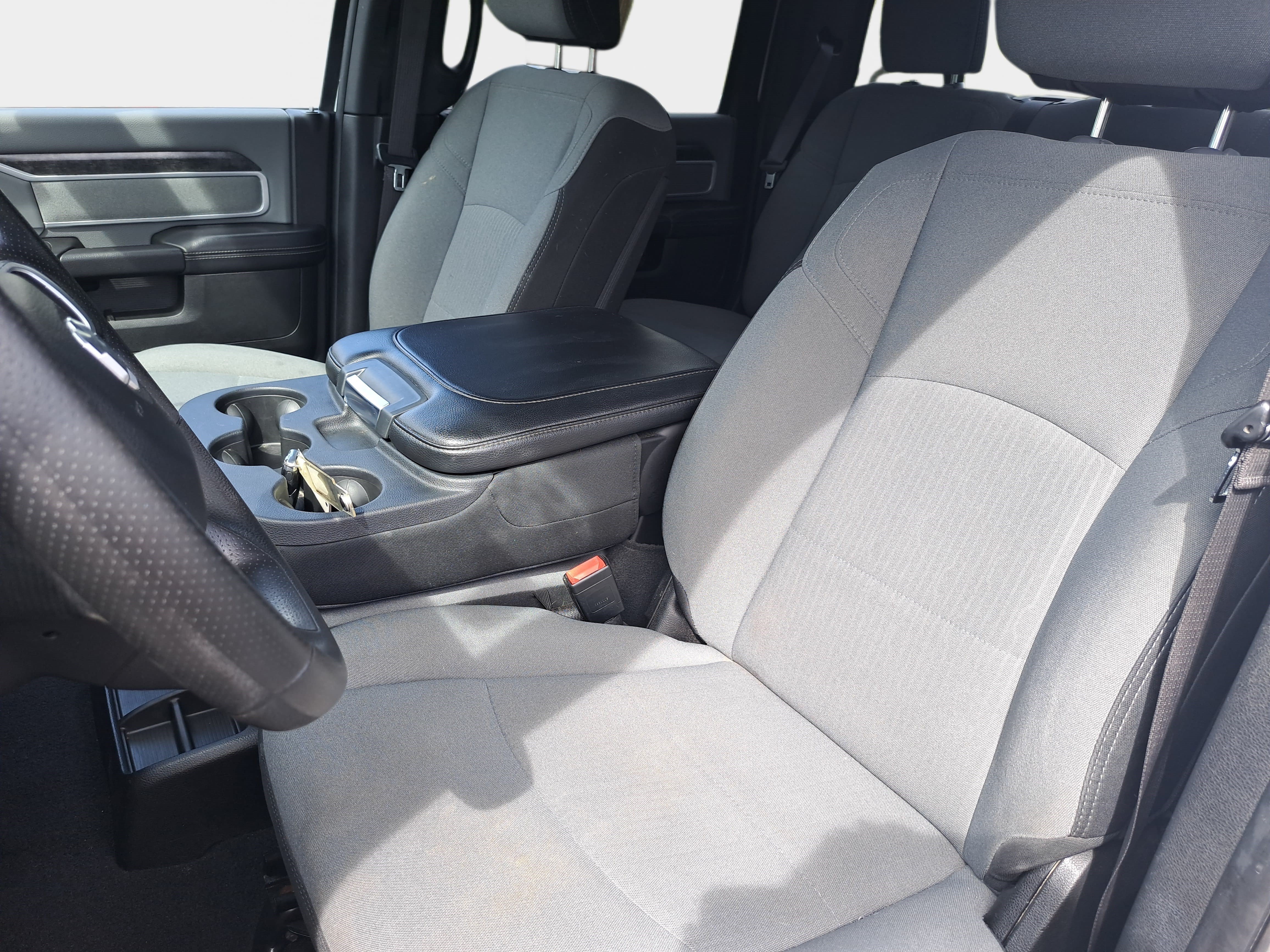 Used 2022 RAM 2500 Big Horn AWD/4WD image 14