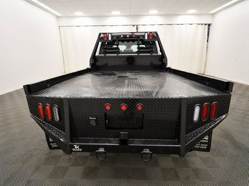 Used 2024 Chevrolet Silverado 2500 W/T w/ WT Fleet Convenience Package image 6