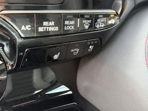 Used 2025 Acura MDX A-Spec AWD/4WD image 36