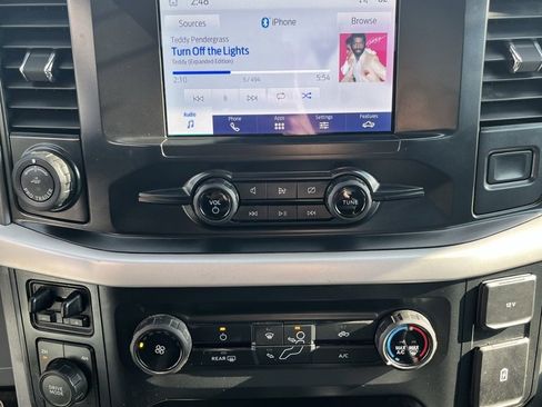 Used 2022 Ford F150 XLT w/ Trailer Tow Package image 18