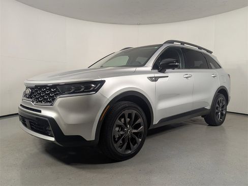 Used 2021 Kia Sorento SX Prestige image 3