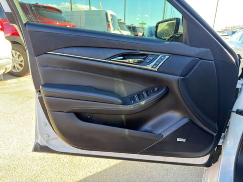 Used 2016 Cadillac CTS V w/ Carbon Fiber Package image 34