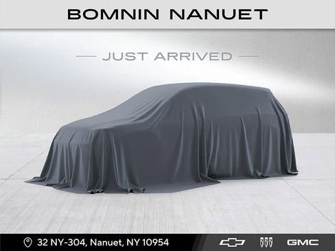 Used 2025 Cadillac Lyriq Luxury image 1