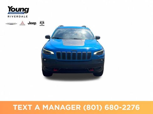 Used 2021 Jeep Cherokee Trailhawk w/ Comfort/Convenience Group AWD/4WD image 8