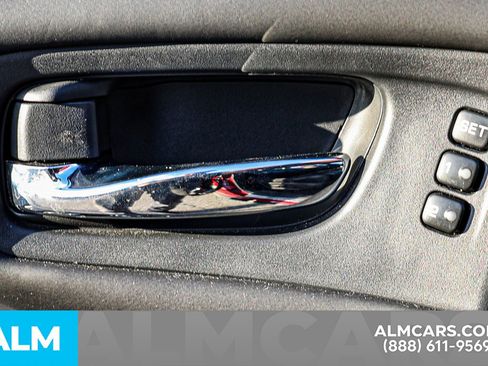 Used 2020 Nissan Murano SL w/ Moonroof Package image 41