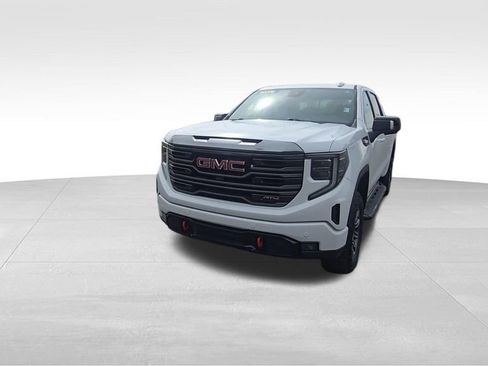 Used 2024 GMC Sierra 1500 AT4 AWD/4WD image 3