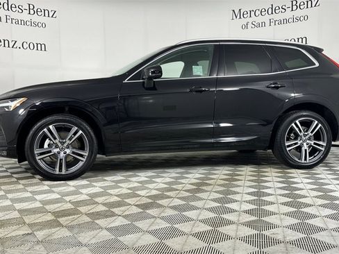 Used 2021 Volvo XC60 T5 Momentum image 7
