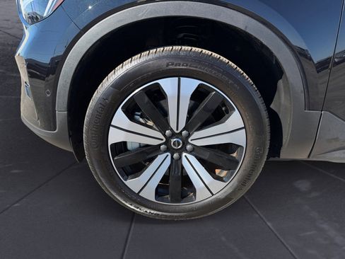 Used 2023 Volvo XC40 Recharge Plus w/ Protection Package Premier image 14