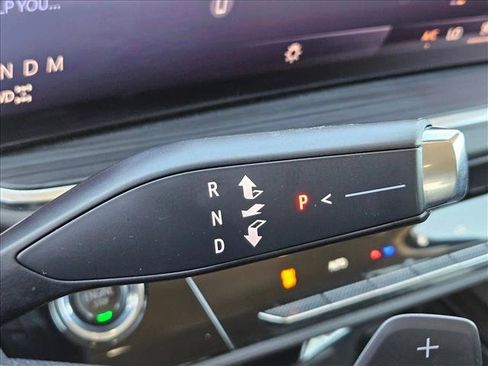 Used 2024 Buick Envision Preferred AWD/4WD image 10