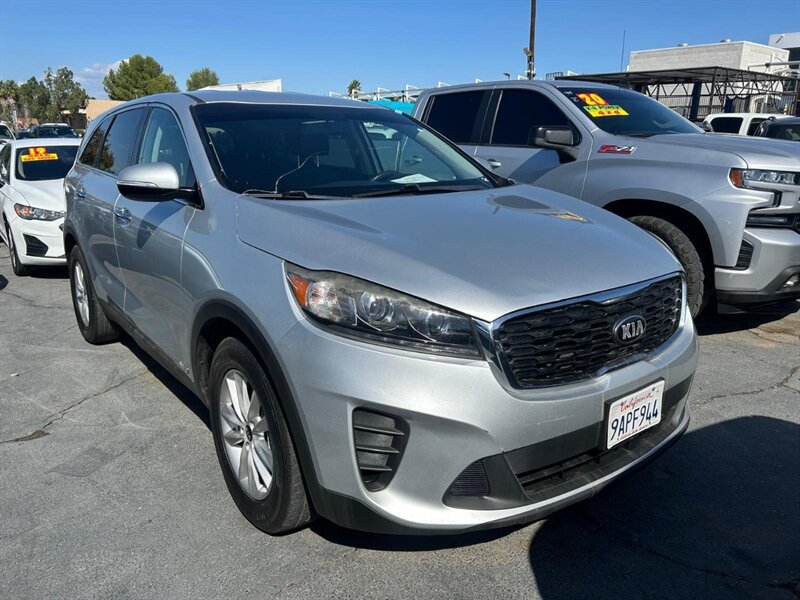 Used 2019 Kia Sorento AWD V6 image 7