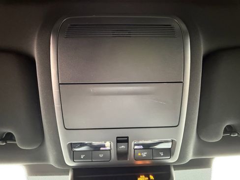 Certified 2024 MAZDA CX-90 Plug-In Hybrid w/ Premium Plus image 18