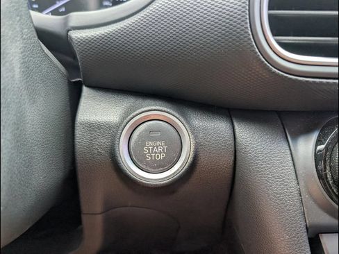 Used 2021 Hyundai Kona Ultimate FWD image 17