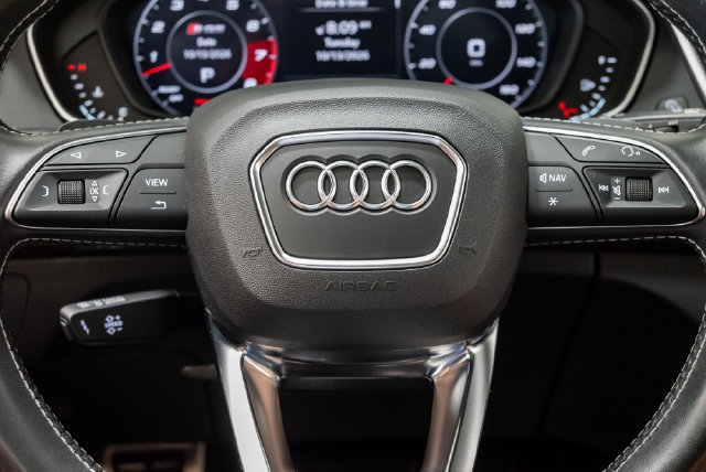 Used 2019 Audi SQ5 Premium Plus w/ Premium Plus Package AWD/4WD image 12