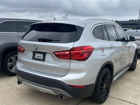 Used 2018 BMW X1 xDrive28i AWD/4WD image 2