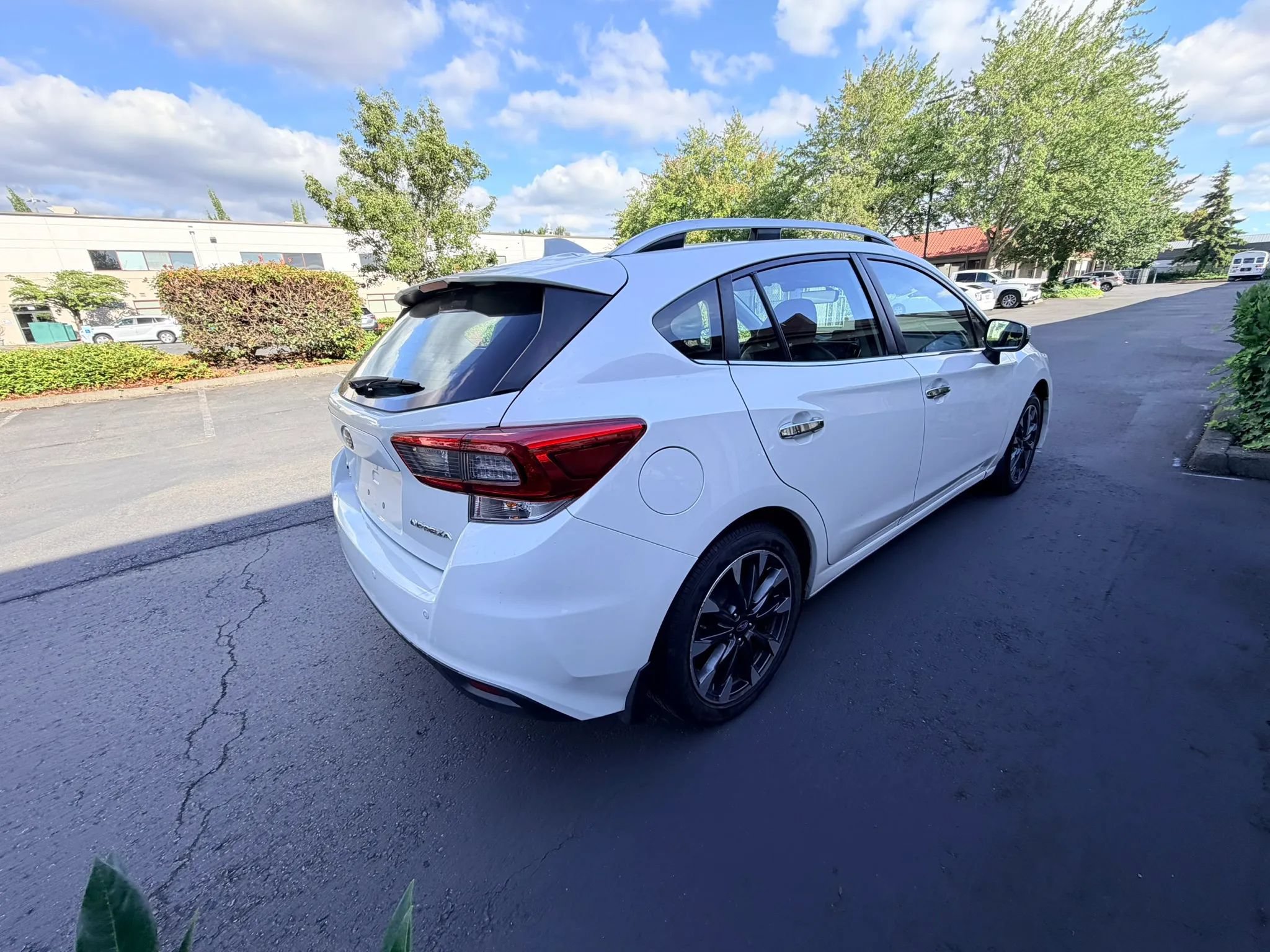 Used 2020 Subaru Impreza 2.0i Limited w/ Popular Package #2 AWD/4WD image 5