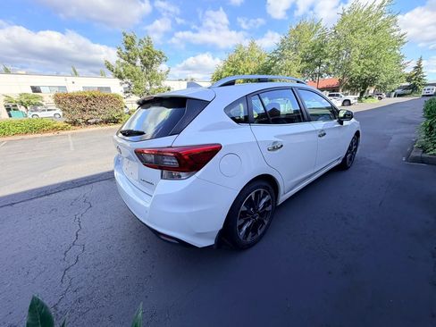Used 2020 Subaru Impreza 2.0i Limited w/ Popular Package #2 AWD/4WD image 5
