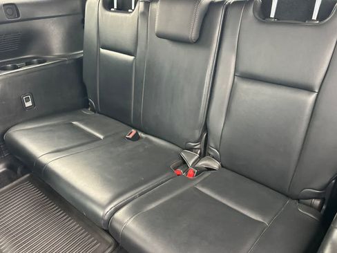 Used 2015 Toyota Highlander XLE FWD image 17