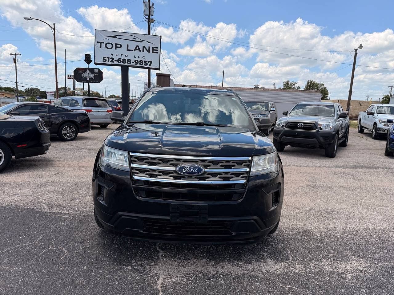 Used 2019 Ford Explorer FWD image 3