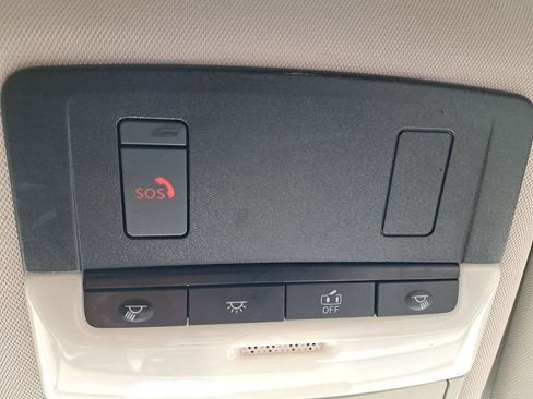 Used 2023 Mitsubishi Outlander SEL 40th Anniversary AWD/4WD image 26