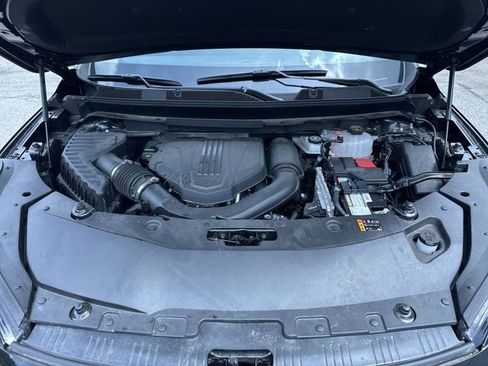 Used 2025 Buick Enclave Sport Touring AWD/4WD image 19