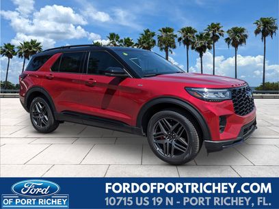 New 2025 Ford Explorer ST-Line w/ Premium Package