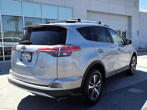 Used 2016 Toyota RAV4 XLE FWD image 5