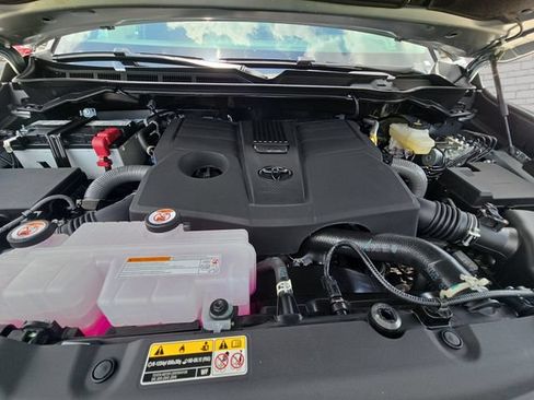 New 2026 Toyota Tundra SR5 RWD image 29